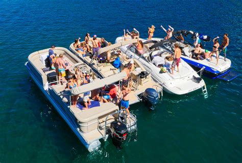 Party Boat 